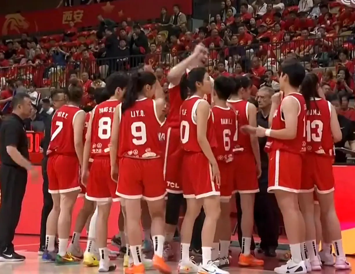 杨舒予是打, yid, 里突外投轰 杨舒予是打, yid, 里突外投轰