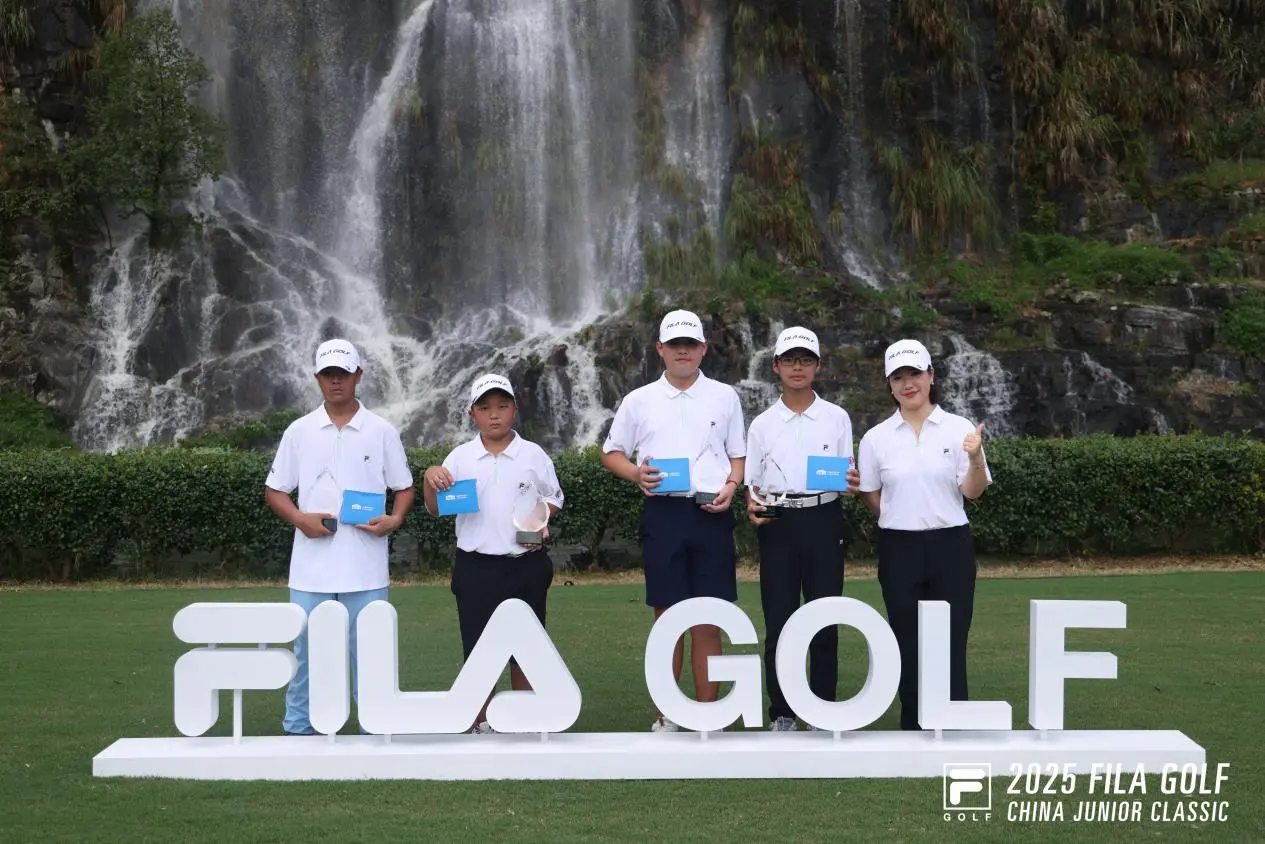 摘得亚军, alt, 由于吴昱铭 摘得亚军, alt, 由于吴昱铭