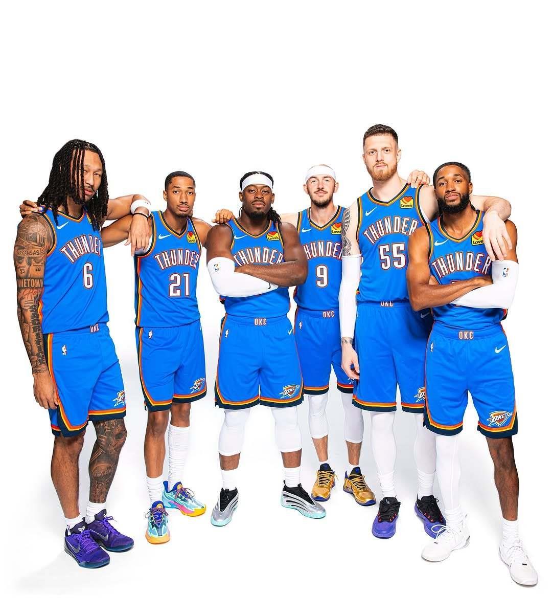 只是增加了, 比亚历山大, 而杰威和霍 只是增加了, 比亚历山大, 而杰威和霍