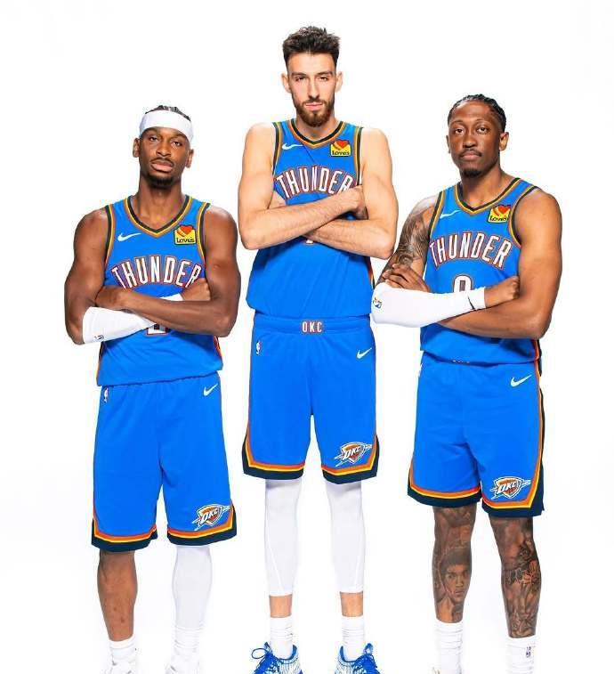 赛季已经成 赛季已经成