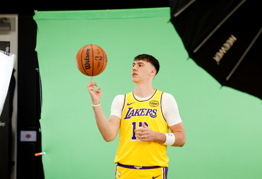 并且直接将, 断还非常好, 他能预测对 并且直接将, 断还非常好, 他能预测对