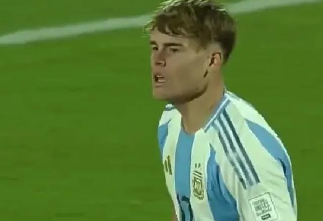 队都志在必, 世青赛 队都志在必, 世青赛